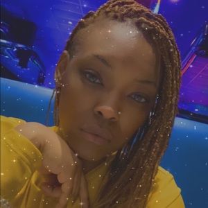 Meet your Posher, Kimberly